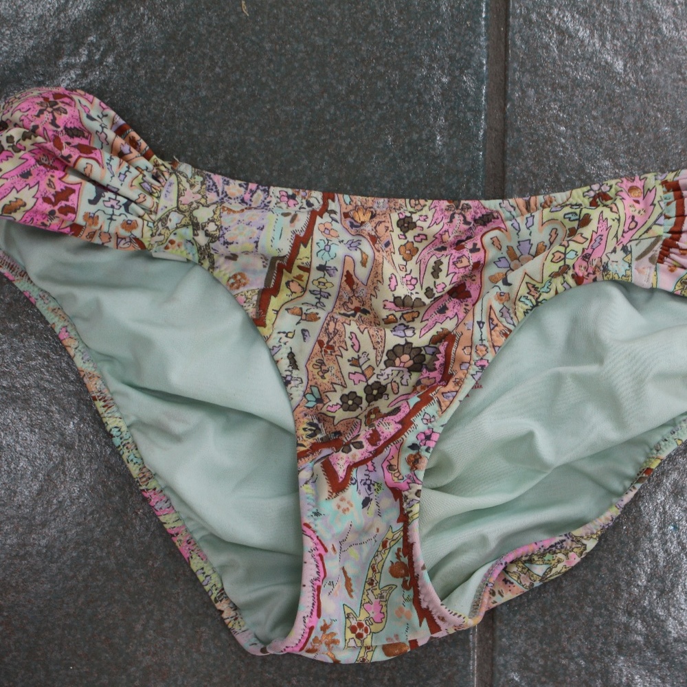 VS Paisley Bikini Bottoms